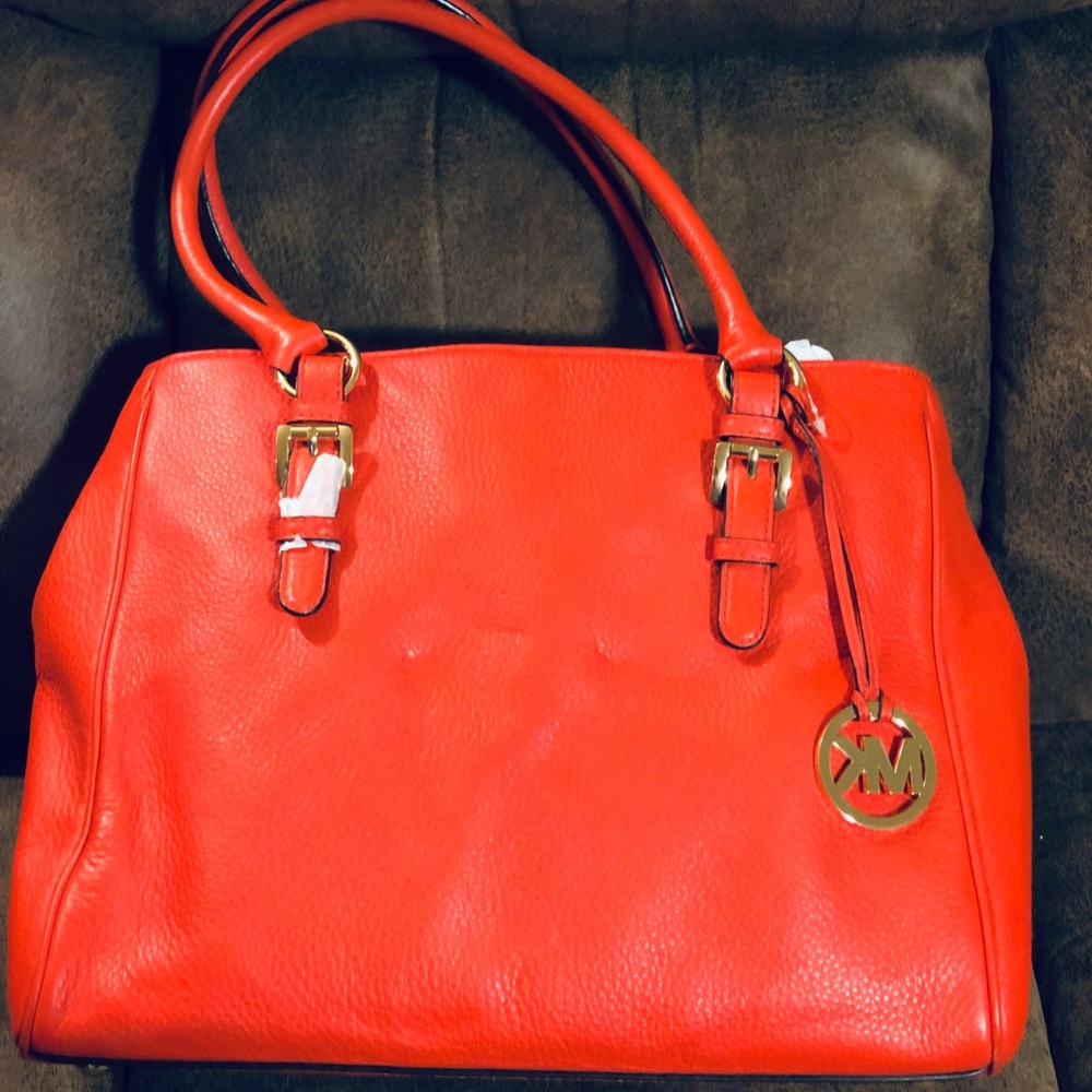 Micheal Kors tote